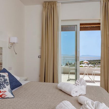 Mercury Beach Hotel Sant'Antioco Bagian luar foto