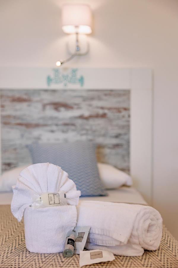 Mercury Beach Hotel Sant'Antioco Bagian luar foto